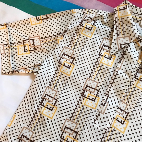 Men’s 70s Polka Dot Novelty Collared Shirt - Picture 7 of 8